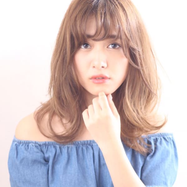 大人マーメイドベージュ外ハネセミロング