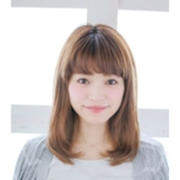 重めの前髪が可愛いうるつやワンカール