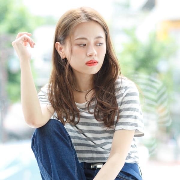 大人可愛いセンターパート