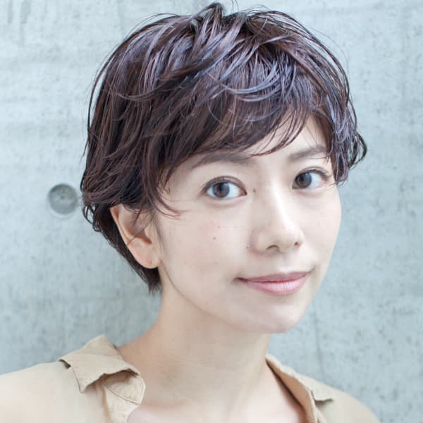 大人カジュアルモードスタイル