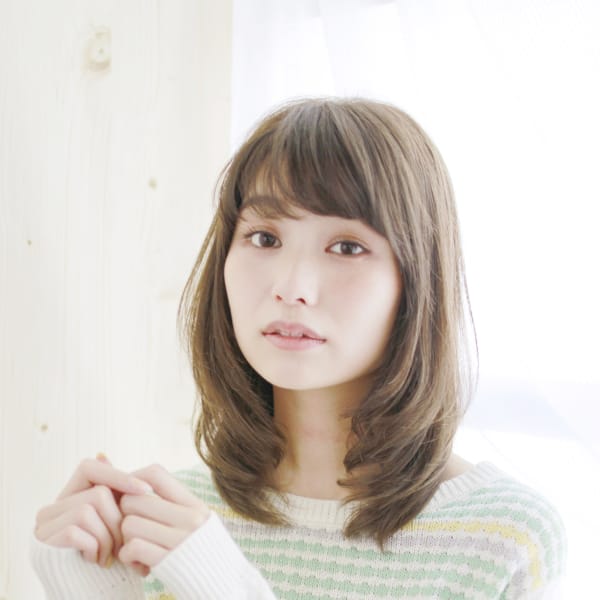 ツヤ感のある内巻きワンカール