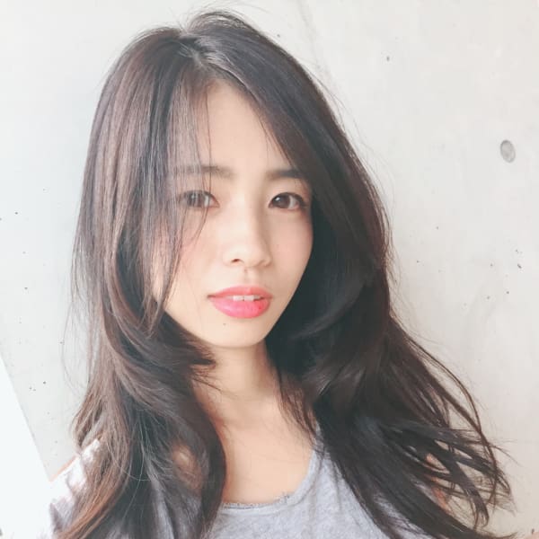 OJIIIN(オジン)のヘアスタイル 美容院・美容室を予約するなら楽天ビューティ