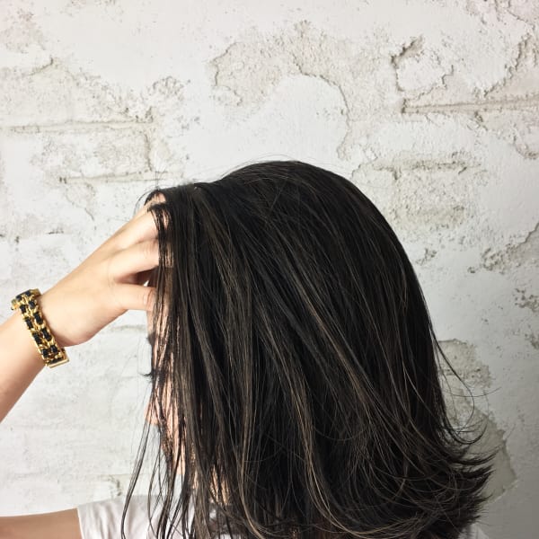 大人前下がりボブ