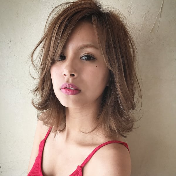 大人エアリーボブグレージュx003