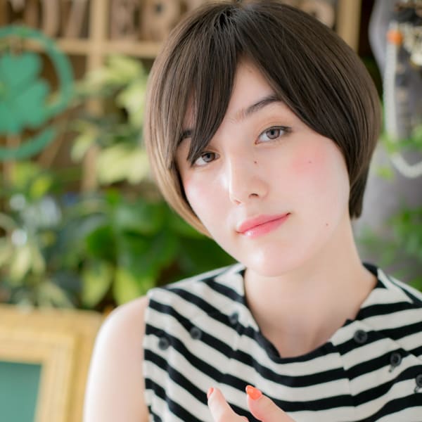 モード感ある大人ショート