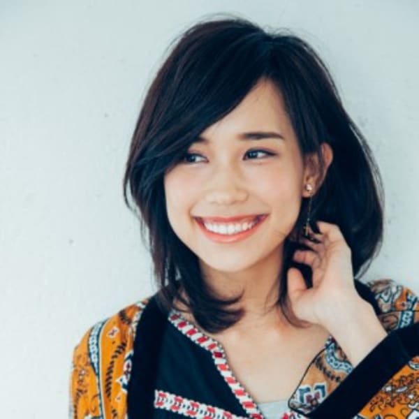 ナチュラルなミディアムレイヤー