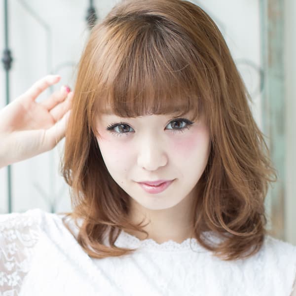 ミディアム×フェミニンカール