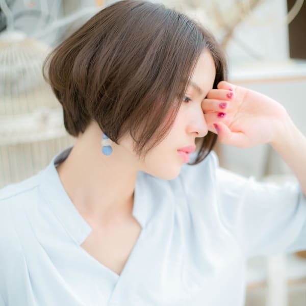 センターパートxひし形シルエット小顔ボブ30代40代大人女性