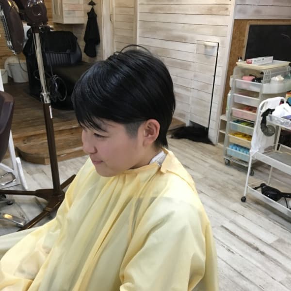 高校生のスクールカット Soar Hair Works ソアーヘアーワークス のヘアスタイル 美容院 美容室を予約するなら楽天ビューティ 高校生のスクールカット Soar Hair Works ソアーヘアーワークス のヘアスタイル 美容院 美容室を予約するなら楽天ビューティ