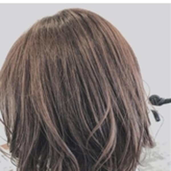 ハイトーンムービングボブ