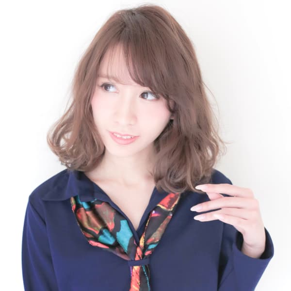 愛され柔らかミディ