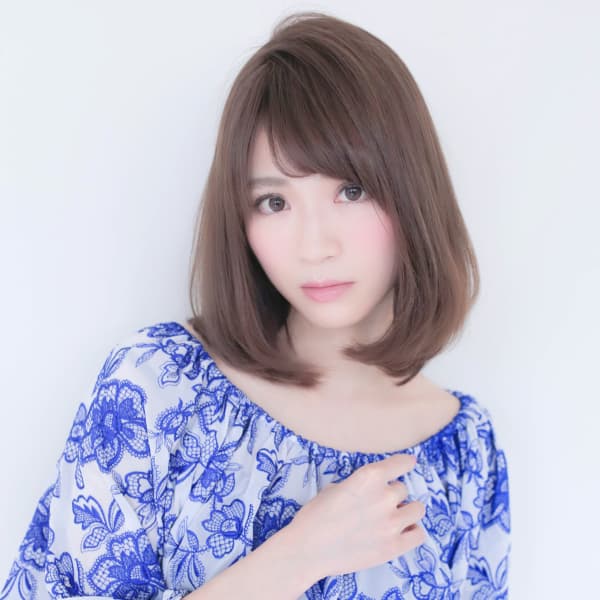 大人可愛い艶ボブ