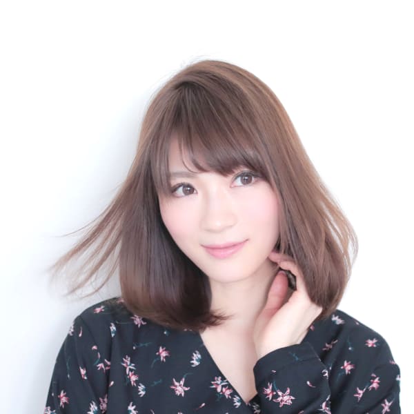 ラフさと甘さが可愛い☆小顔ボブ☆グレージュ