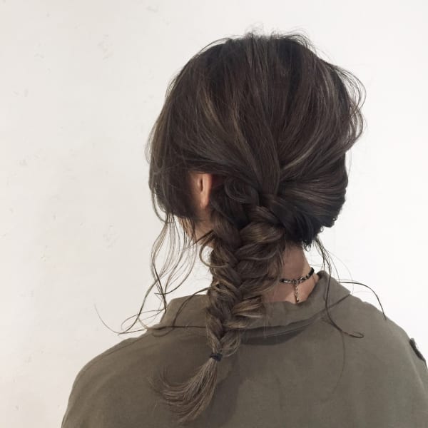 オススメ順 カラー 編み込み 黒髪 セミロングの髪型 ヘアスタイル 楽天ビューティ オススメ順 カラー 編み込み 黒髪 セミロングの髪型 ヘアスタイル 楽天ビューティ