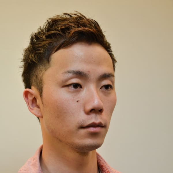 軟毛＋癖毛を生かしたツーブロックショート