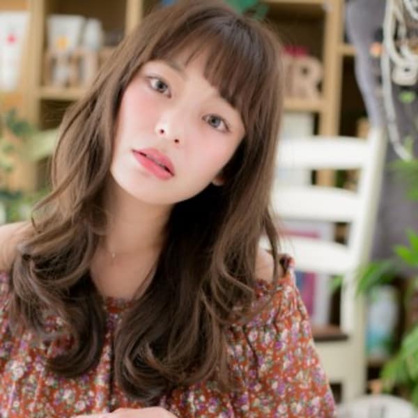 大人かわいい♪くせ毛風ドーリーロング