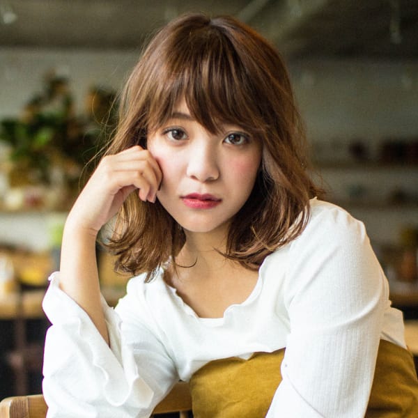 柔マロンベージュ×ゆる巻きロブ