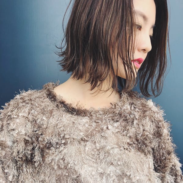 ほつれ感が可愛い外はねスタイル