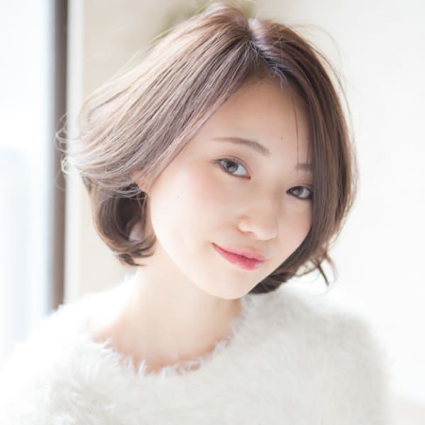 毛先のパーマでボリュームアップ