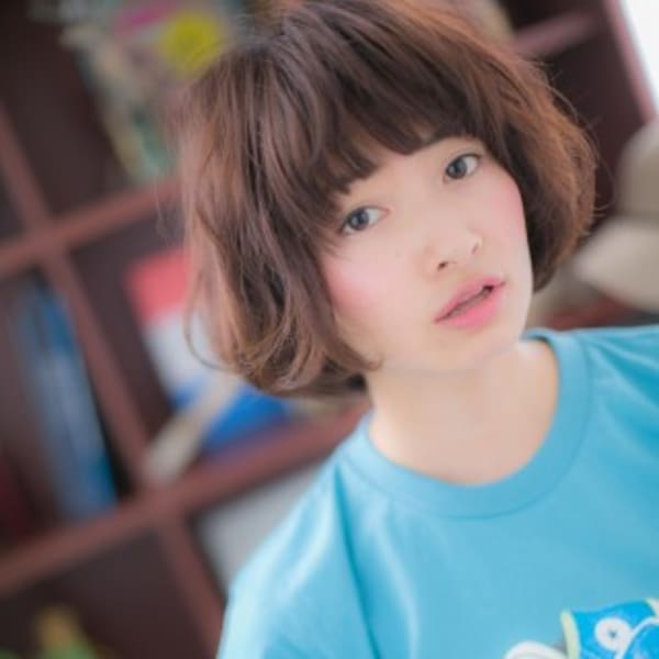 ラウンドバング♪でガーリーボブ