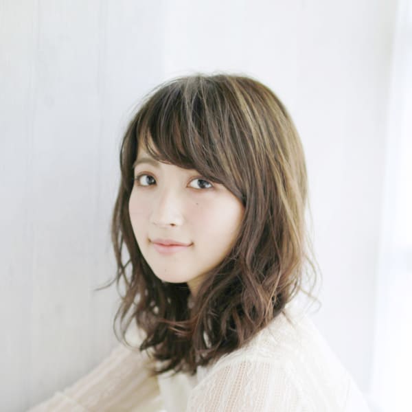 オススメ順 30代 パーマ レイヤー セミロングの髪型 ヘアスタイル 楽天ビューティ オススメ順 30代 パーマ レイヤー セミロングの髪型 ヘアスタイル 楽天ビューティ