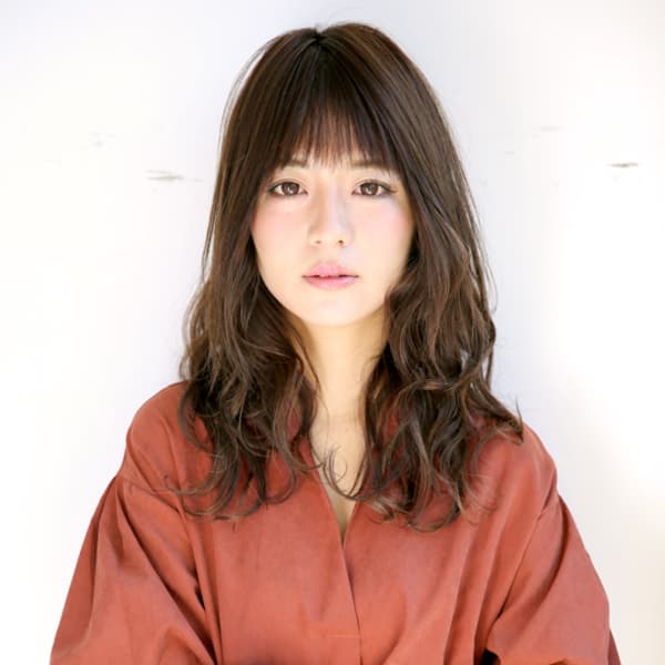 ゆるやかウェーブセミロング