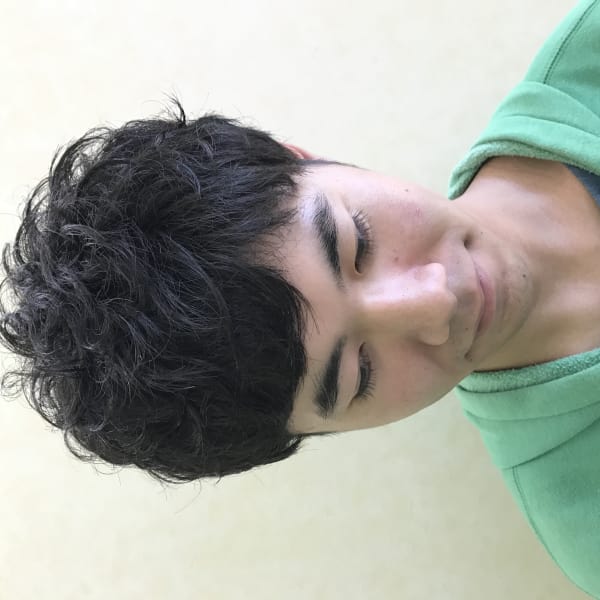 ふんわりパーマスタイル