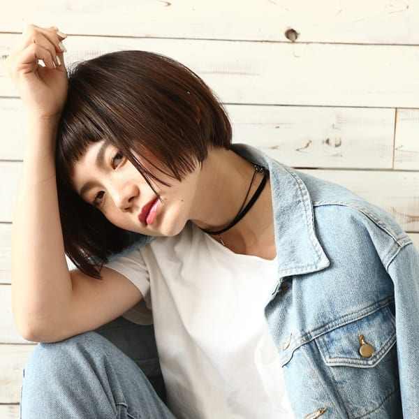 パッツンボブ×デニム×デニム