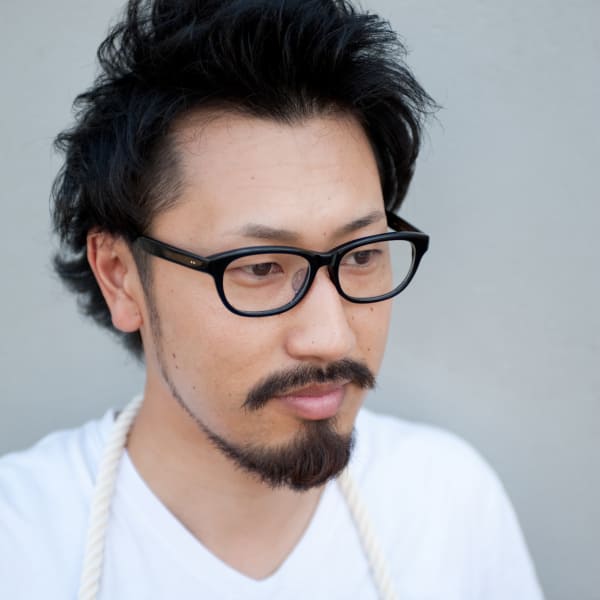 Grooming Hair ISSA【グルーミングヘアーイッサ】のスタッフ紹介。Naoki Yamada
