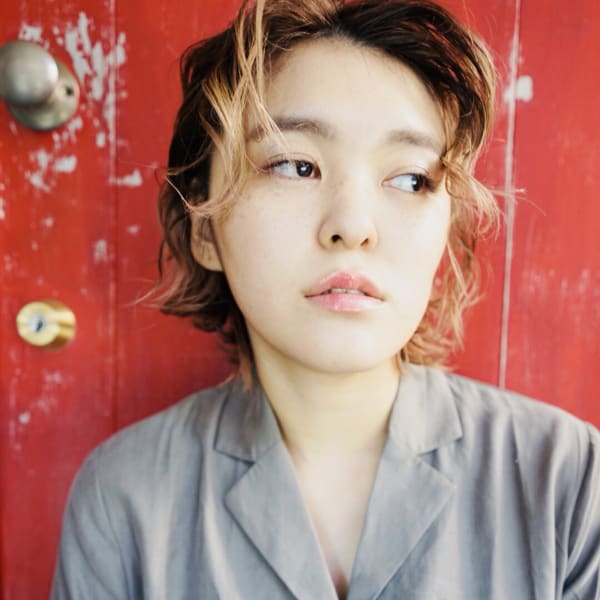 センターパート　ウェーブバング