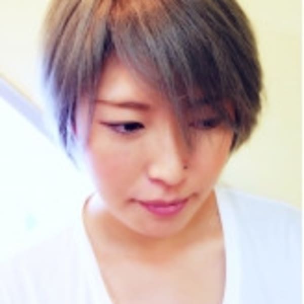 前下がりのグラデーションでアッシュ☆|AKALA