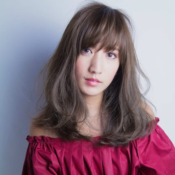 【イルミナカラー】大人かわいいエフォートレスな無造作スタイル|es 西梅田