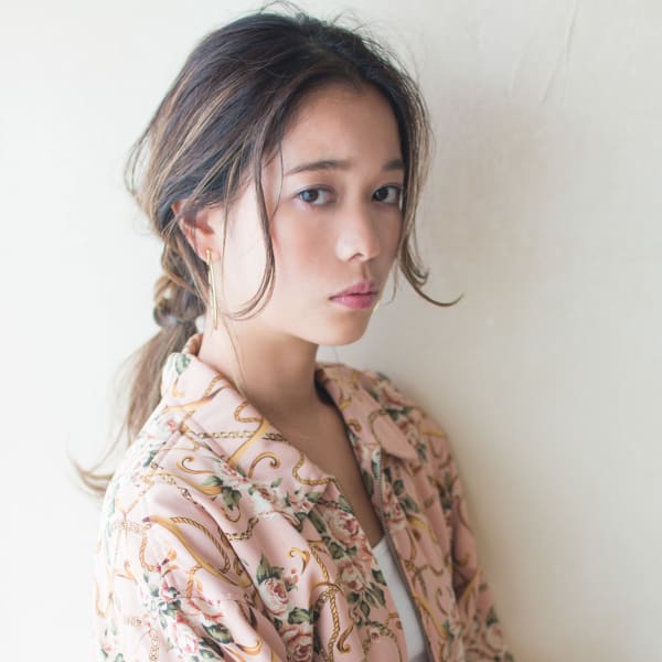 ダウン編み込みのカジュアルオシャレアレンジ T11