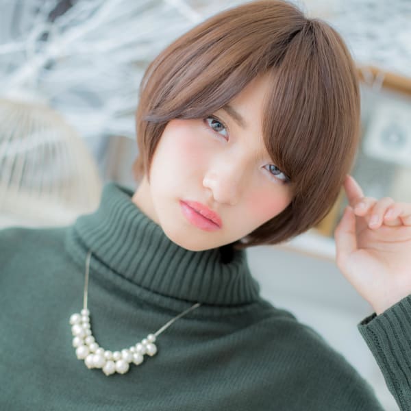 前下がりでクール顔…大人ボブ