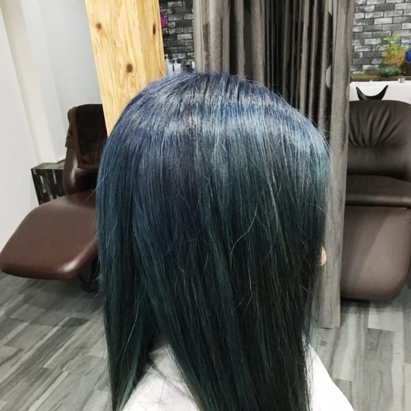 鮮やかネイビーブルー