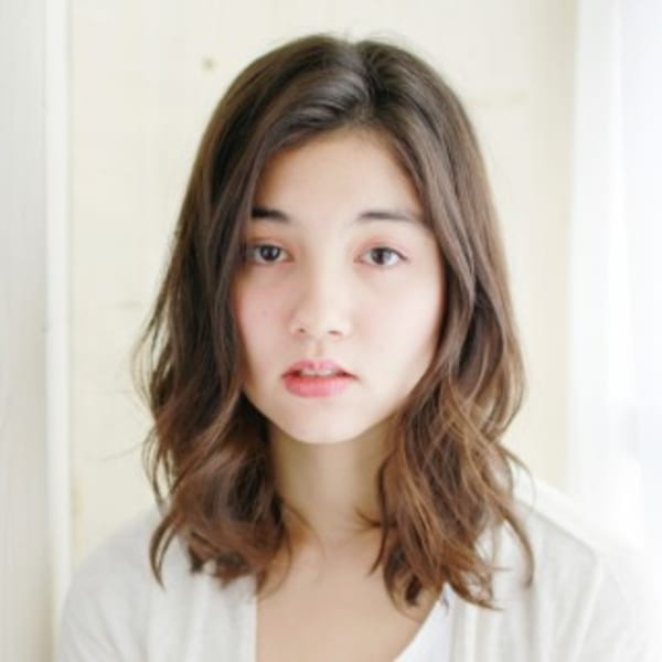 透け感たっぷりミックスカールスタイル