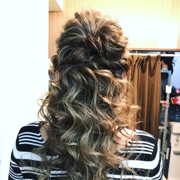 ギブソンタック ヘアアレンジ