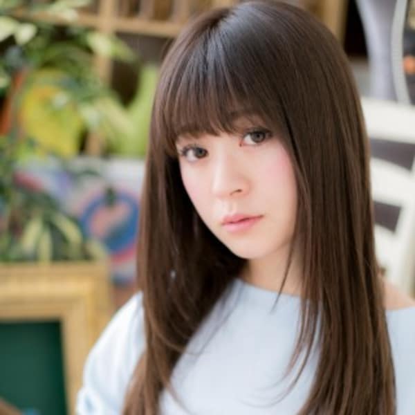 小顔マジック★黒髪ストレートレイヤー