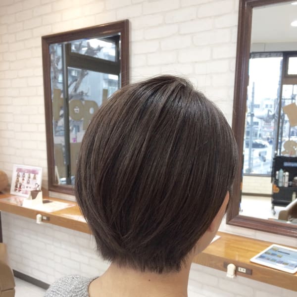 イルミナシャドウグレー|HAIR SALON stop lady