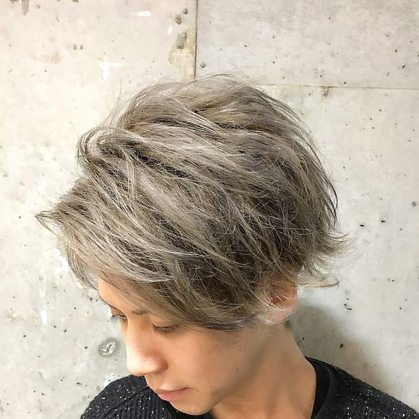 外ハネマッシュ×シルバーグレージュ
