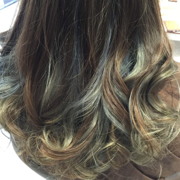 インナーブルージュカラー|hair salon Hinata