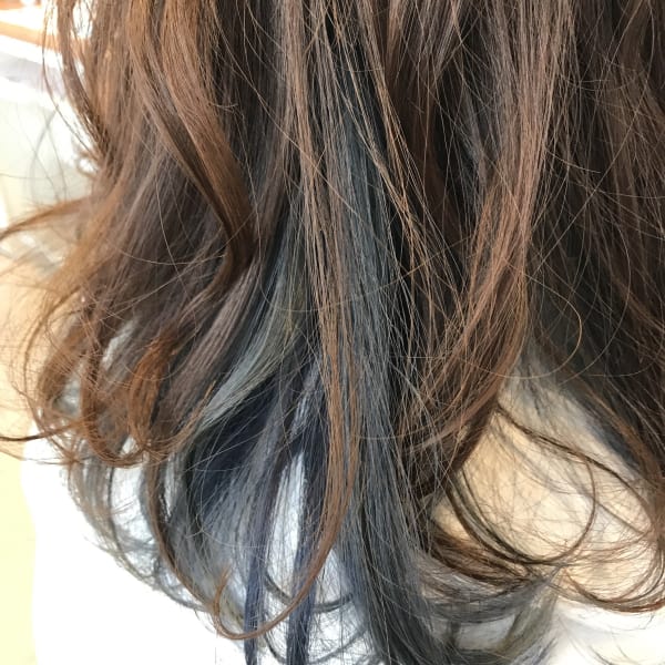 インナーカラーブルージュ|hair salon Hinata
