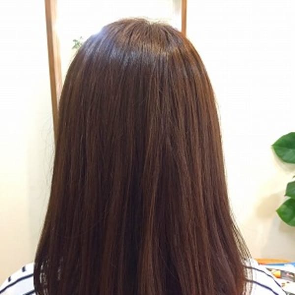 柔らかさのあるマットアッシュ・セミロング☆