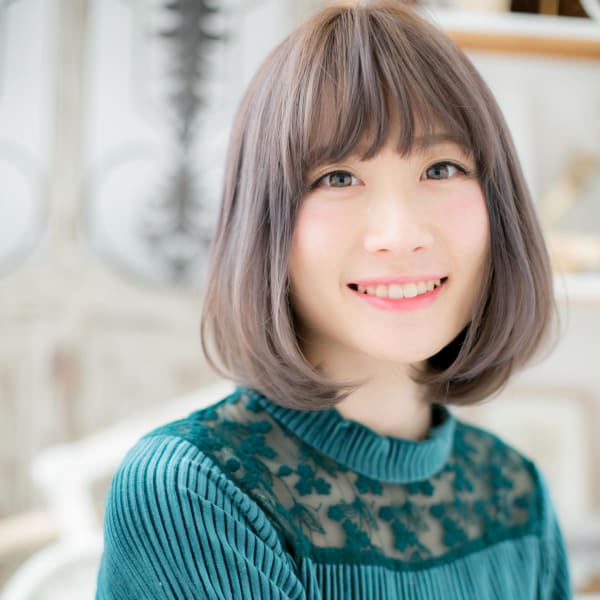 前下がりボブ♪格上げカラーで小顔見せ