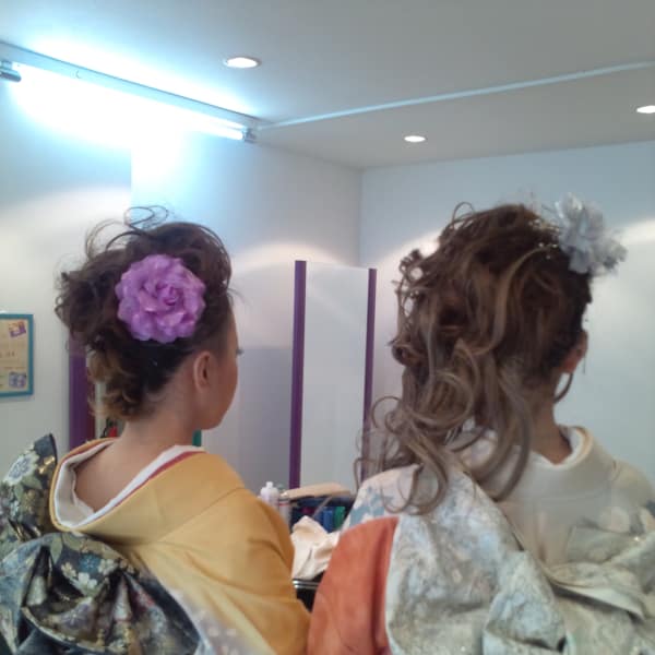 成人式 花魁風 Seasons シーズンズ のヘアスタイル 美容院 美容室を予約するなら楽天ビューティ