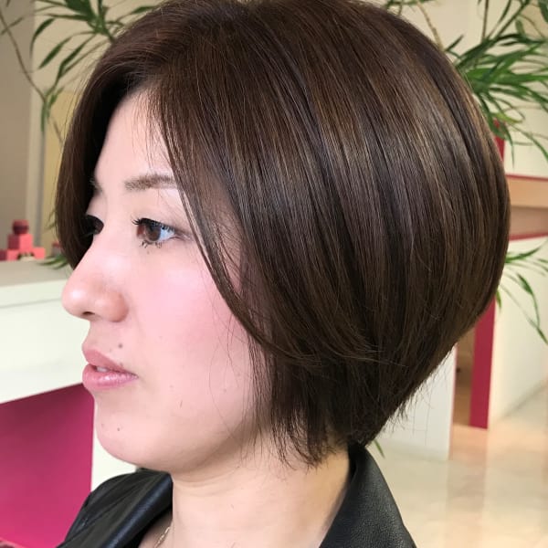 前下がりショートボブ