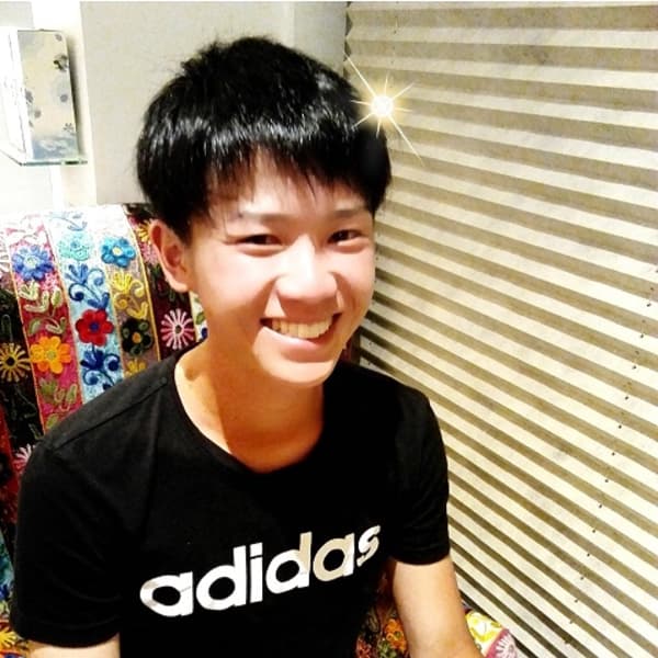 アシメショートソフトモヒカン