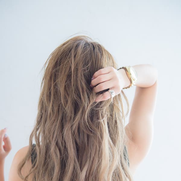 ノームコアヌーディーベージュスタイル