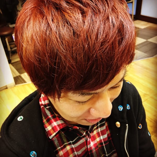 ピナトゥボの噴火を彷彿とさせるバーニングレッドマッシュ