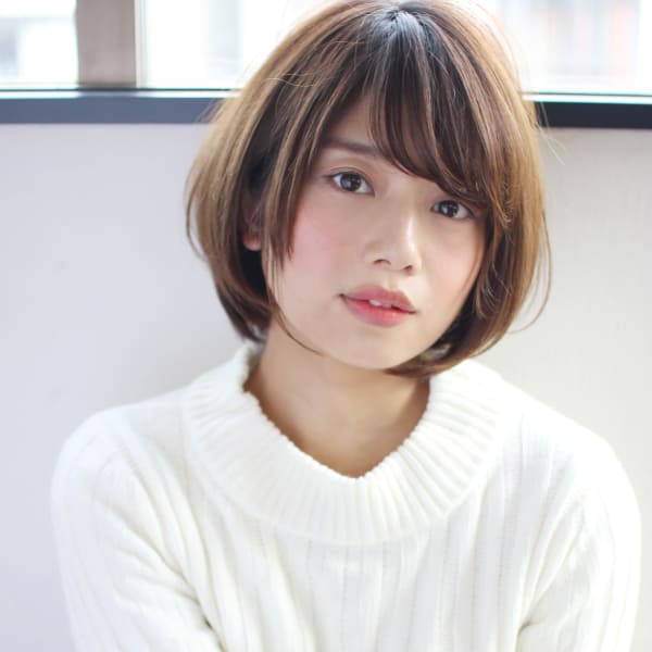 ナチュラルな大人ショートボブ M44